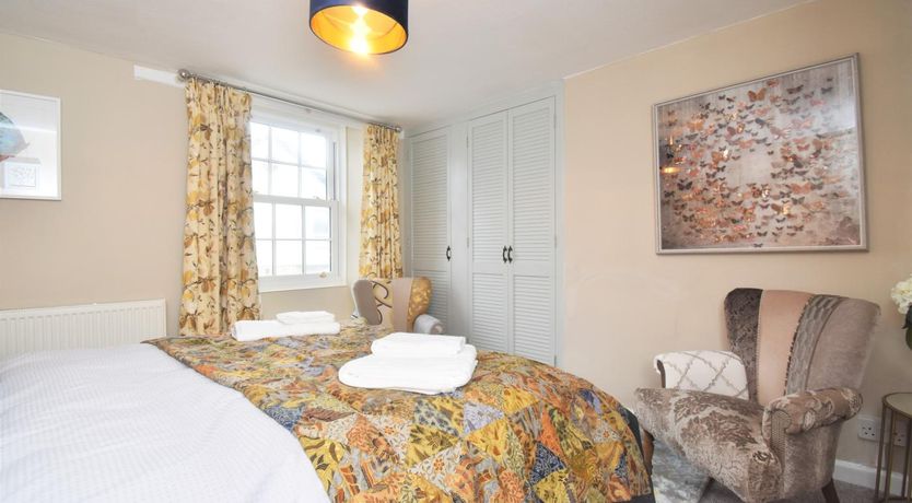 Photo of 2 Bed in Seaton