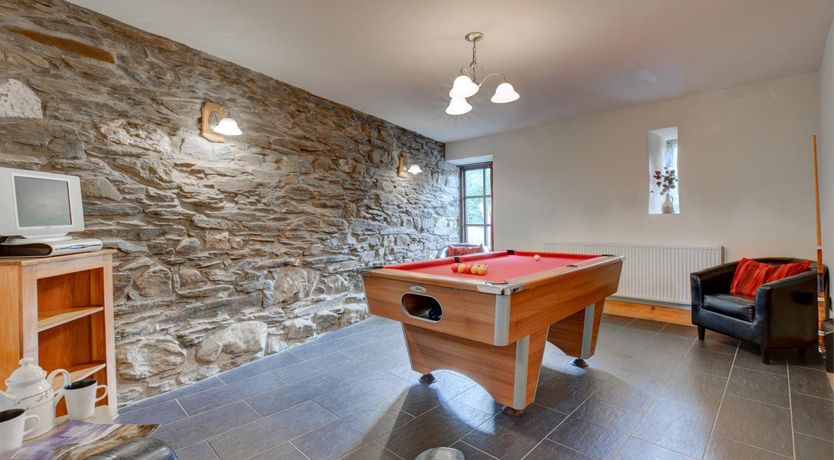Photo of 6 Bed in Machynlleth