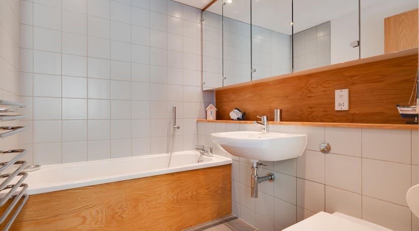 Photo of 2 Bed in Porthleven