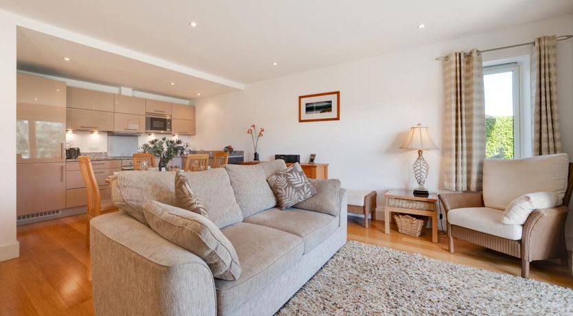 Photo of 2 Bed in Porthleven