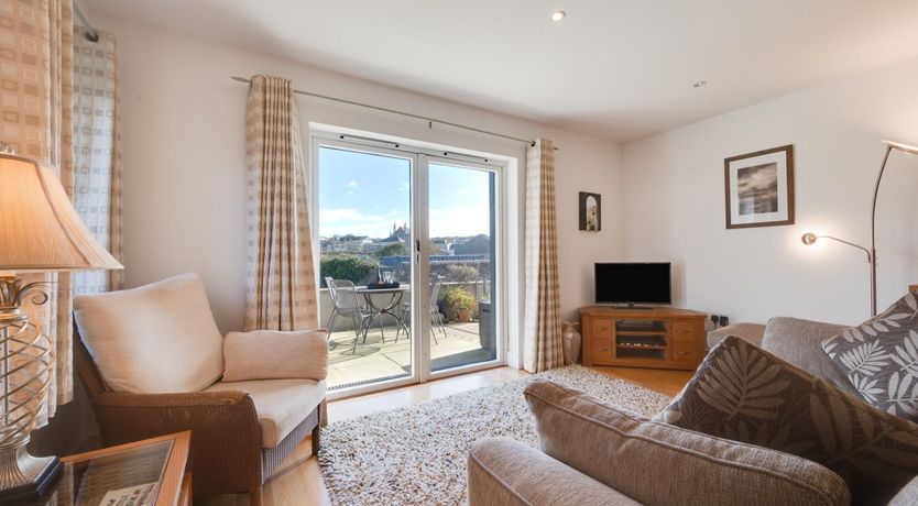 Photo of 2 Bed in Porthleven