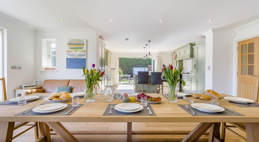 Photo of 5 Bed in Walberswick