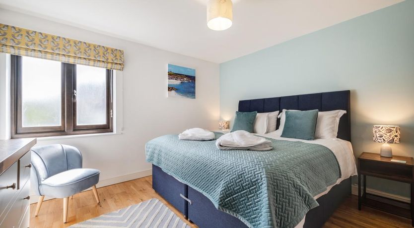 Photo of 2 Bed in Praa Sands