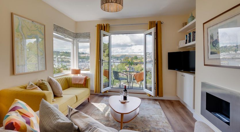 Photo of 2 Bed in Kingswear