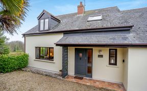 Photo of 4 Bed in Tenby
