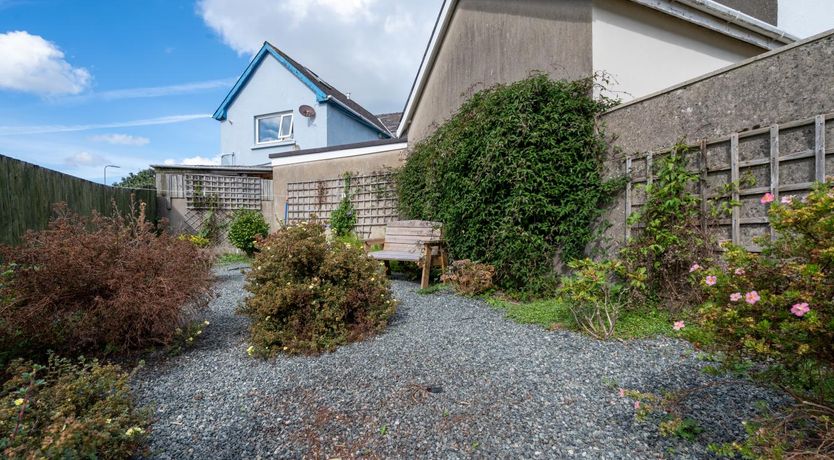 Photo of 4 Bed in Tenby