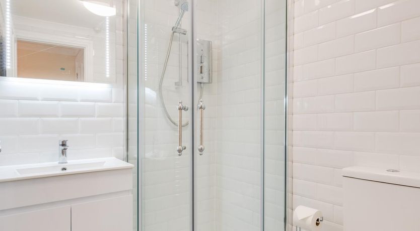 Photo of 2 Bed in Torquay