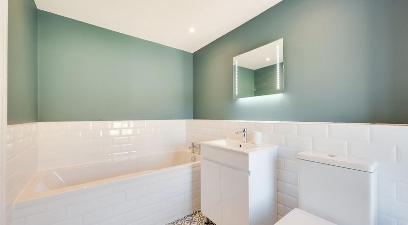 Photo of 2 Bed in Torquay