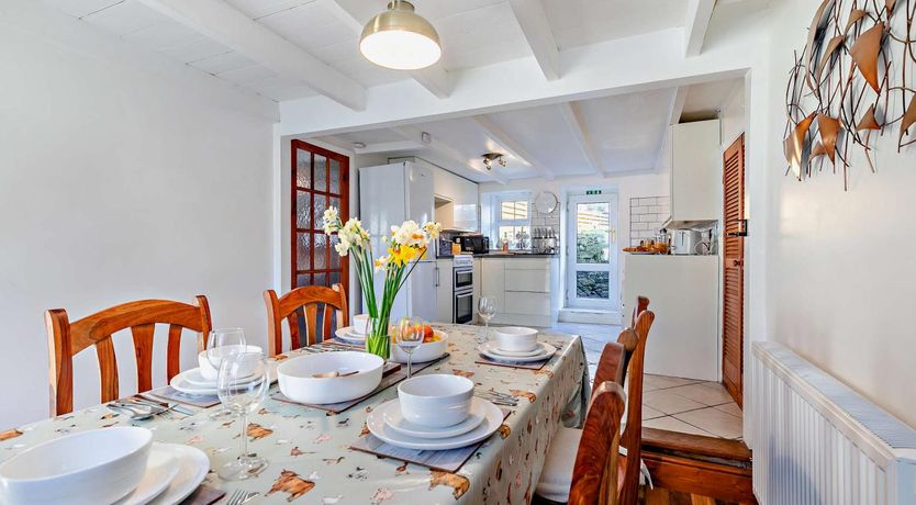 Photo of 3 Bed in St. Issey