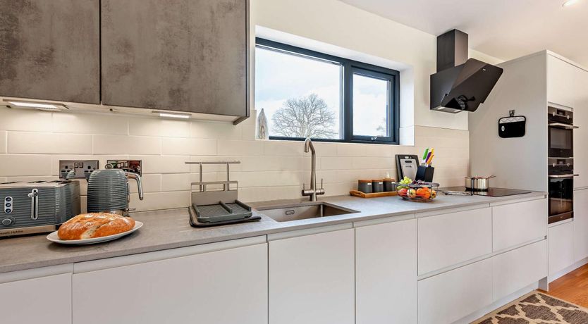 Photo of 2 Bed in Beckley