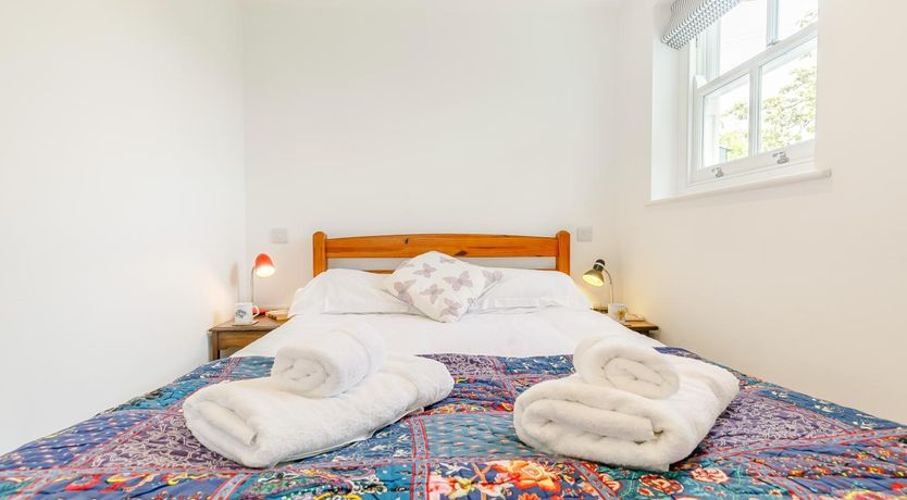 Photo of 1 Bed in Penzance