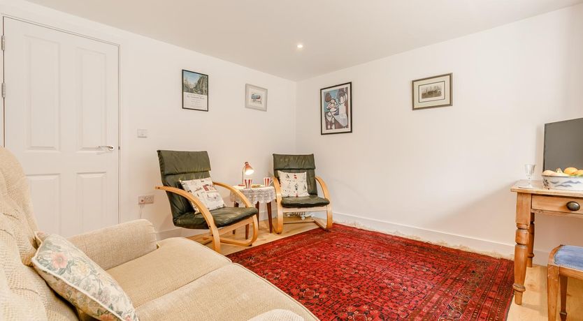 Photo of 1 Bed in Penzance