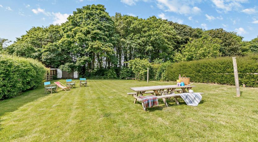 Photo of 3 Bed in Embleton