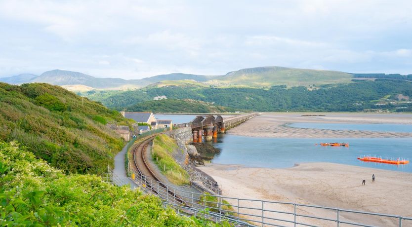 Photo of 2 Bed in Barmouth