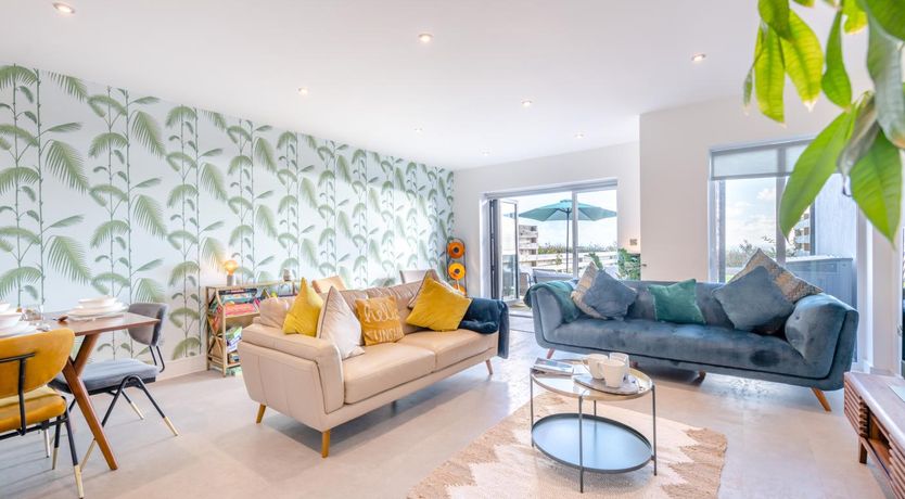 Photo of 4 Bed in Stoke Fleming