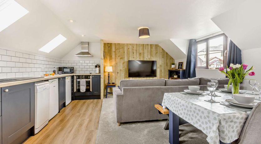 Photo of 2 Bed in Poughill
