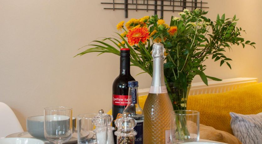 Photo of 2 Bed in Holt