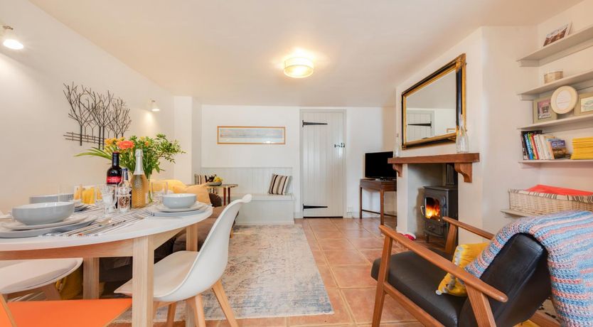 Photo of 2 Bed in Holt