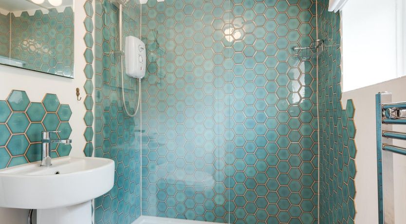 Photo of 2 Bed in Holt