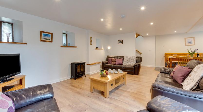 Photo of 1 Bed in St. Merryn