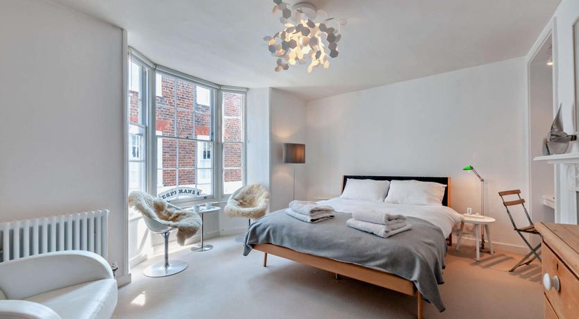 Photo of 4 Bed in Deal
