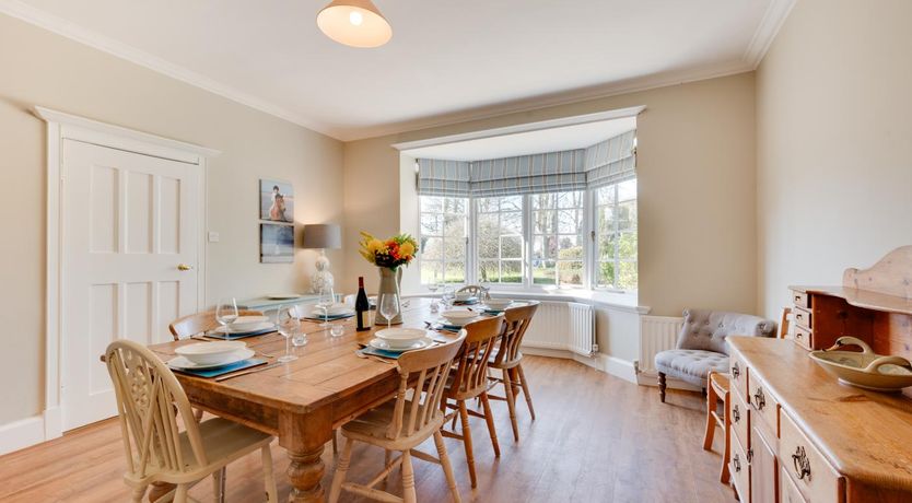 Photo of 5 Bed in Holme Next The Sea