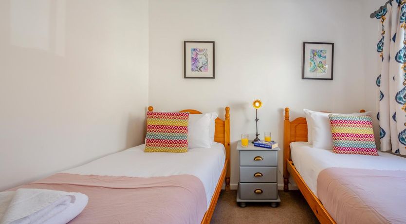 Photo of 3 Bed in Morfa Nefyn