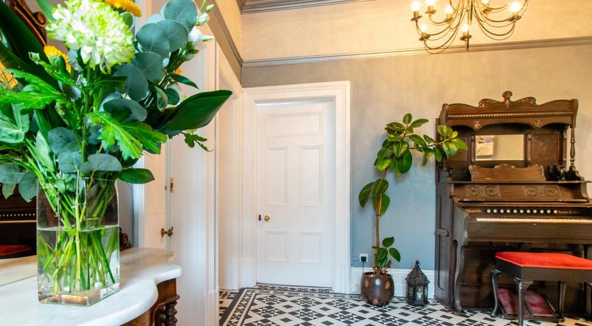 Photo of 2 Bed in Langland