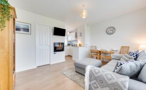 Photo of 2 Bed in Walcott