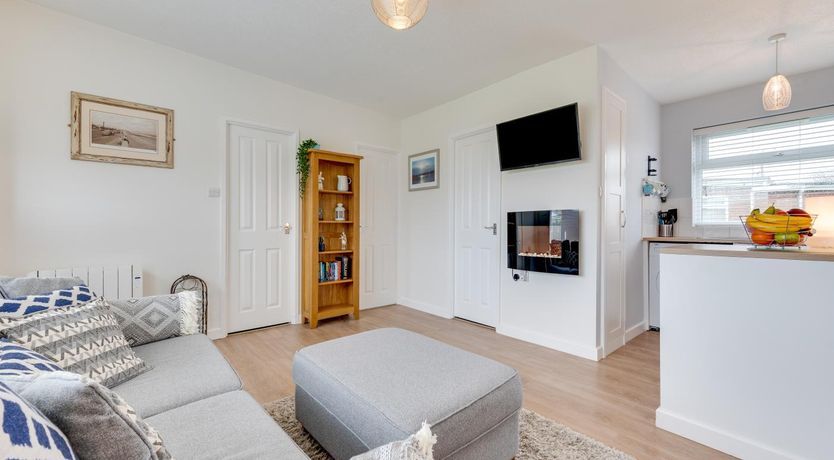 Photo of 2 Bed in Walcott