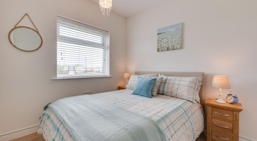 Photo of 2 Bed in Walcott
