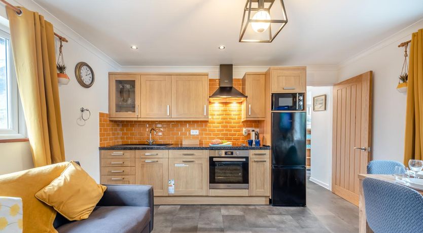 Photo of 2 Bed in Tenby