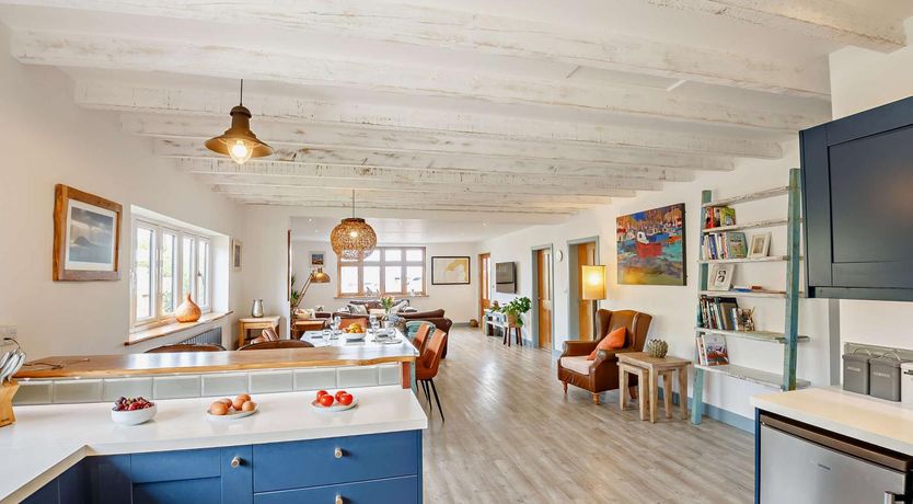 Photo of 3 Bed in Bwlchtocyn