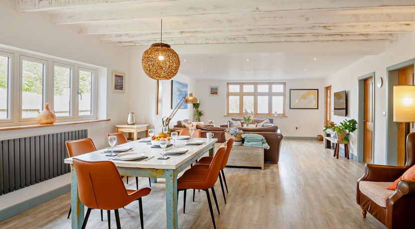 Photo of 3 Bed in Bwlchtocyn