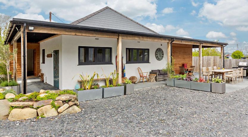 Photo of 3 Bed in Bwlchtocyn