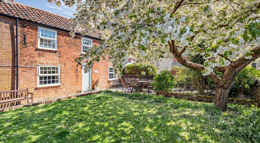 Photo of 2 Bed in Holt