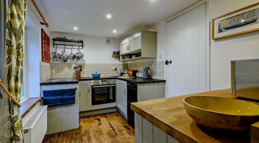 Photo of 2 Bed in Holt