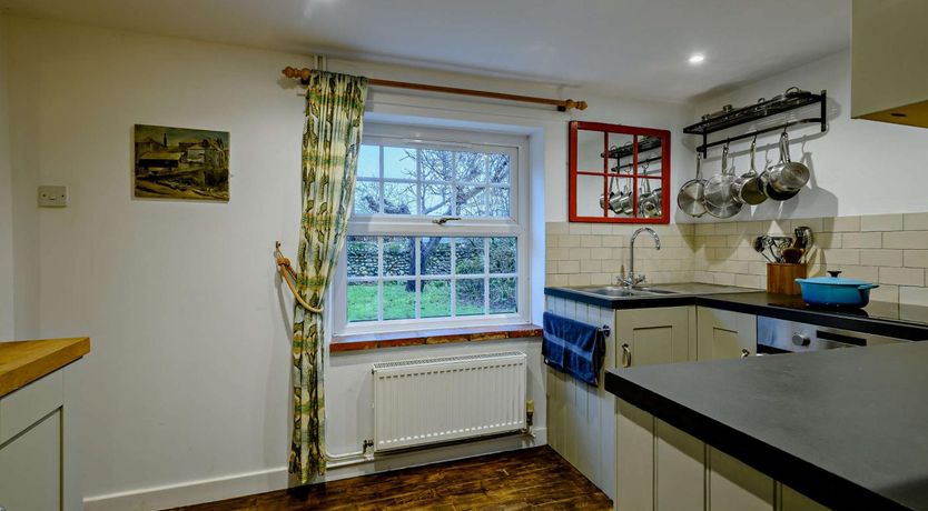 Photo of 2 Bed in Holt