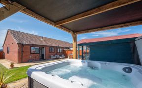 Photo of 2 Bed in Walcott