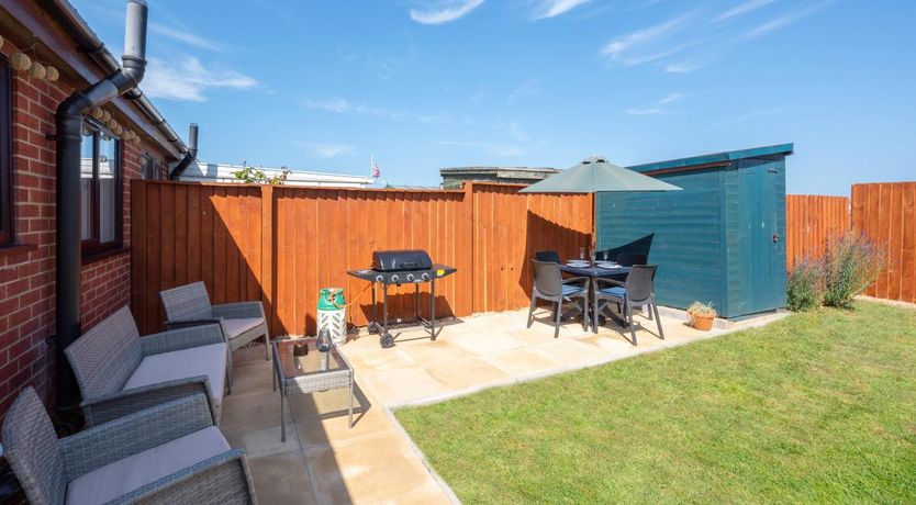 Photo of 2 Bed in Walcott