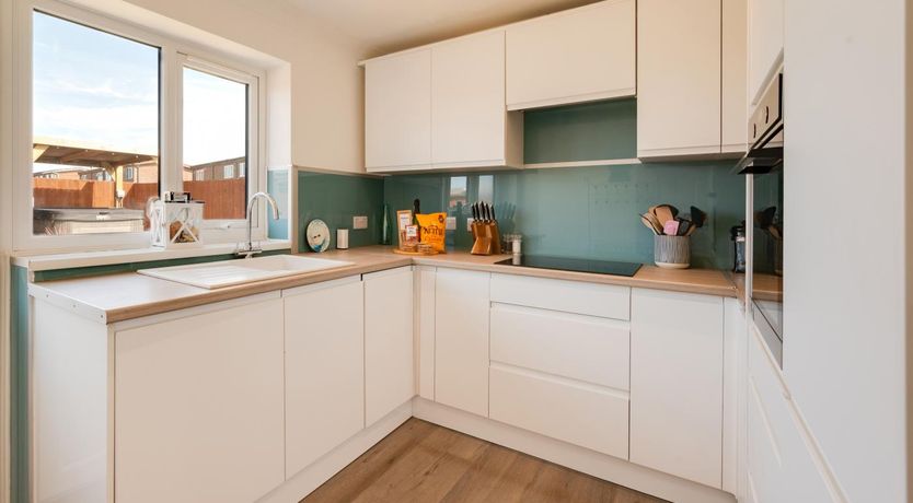 Photo of 2 Bed in Walcott