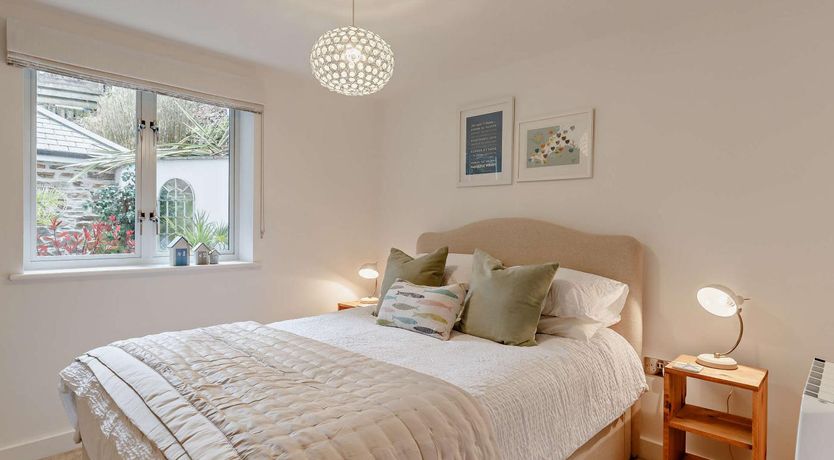 Photo of 1 Bed in Fowey
