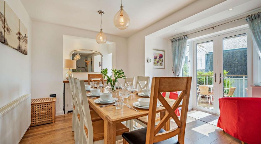 Photo of 4 Bed in Fowey