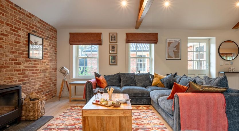 Photo of 4 Bed in Holt
