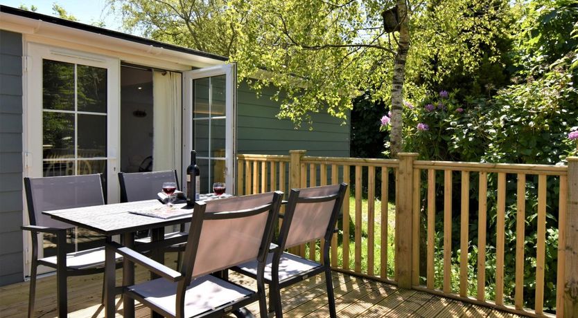 Photo of 1 Bed in Welcombe