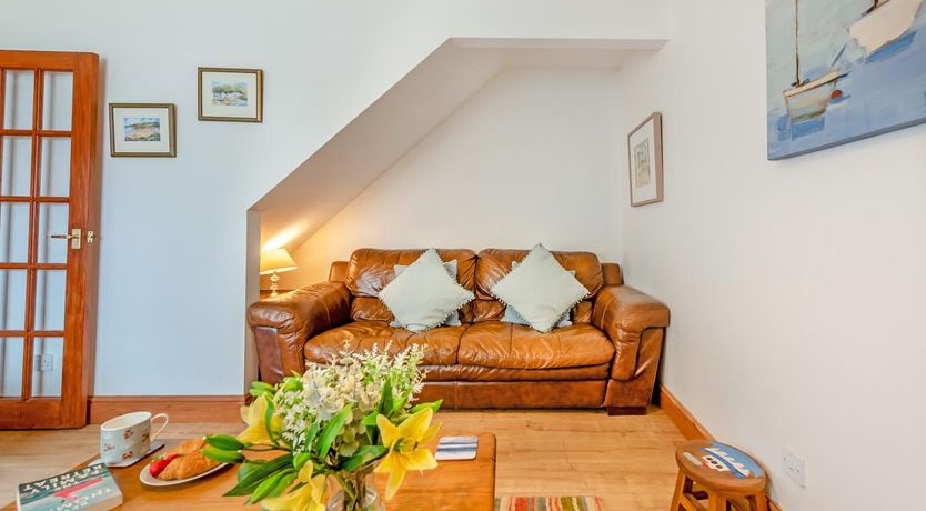 Photo of 3 Bed in Broad Haven