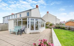Photo of 3 Bed in Broad Haven