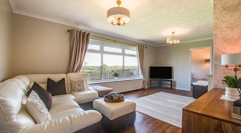 Photo of 3 Bed in Aberaeron