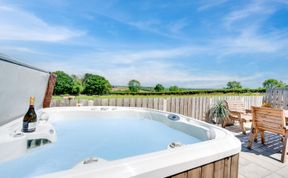 Photo of 3 Bed in Aberaeron