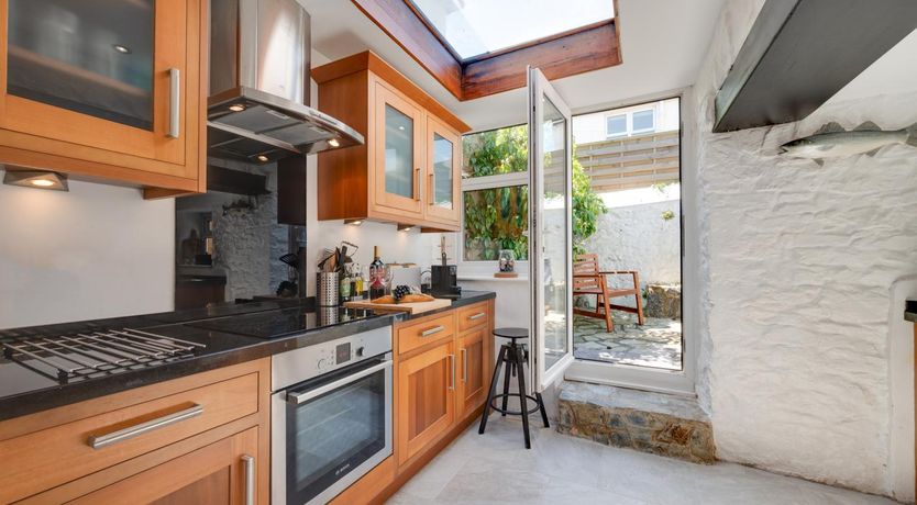 Photo of 3 Bed in Brixham